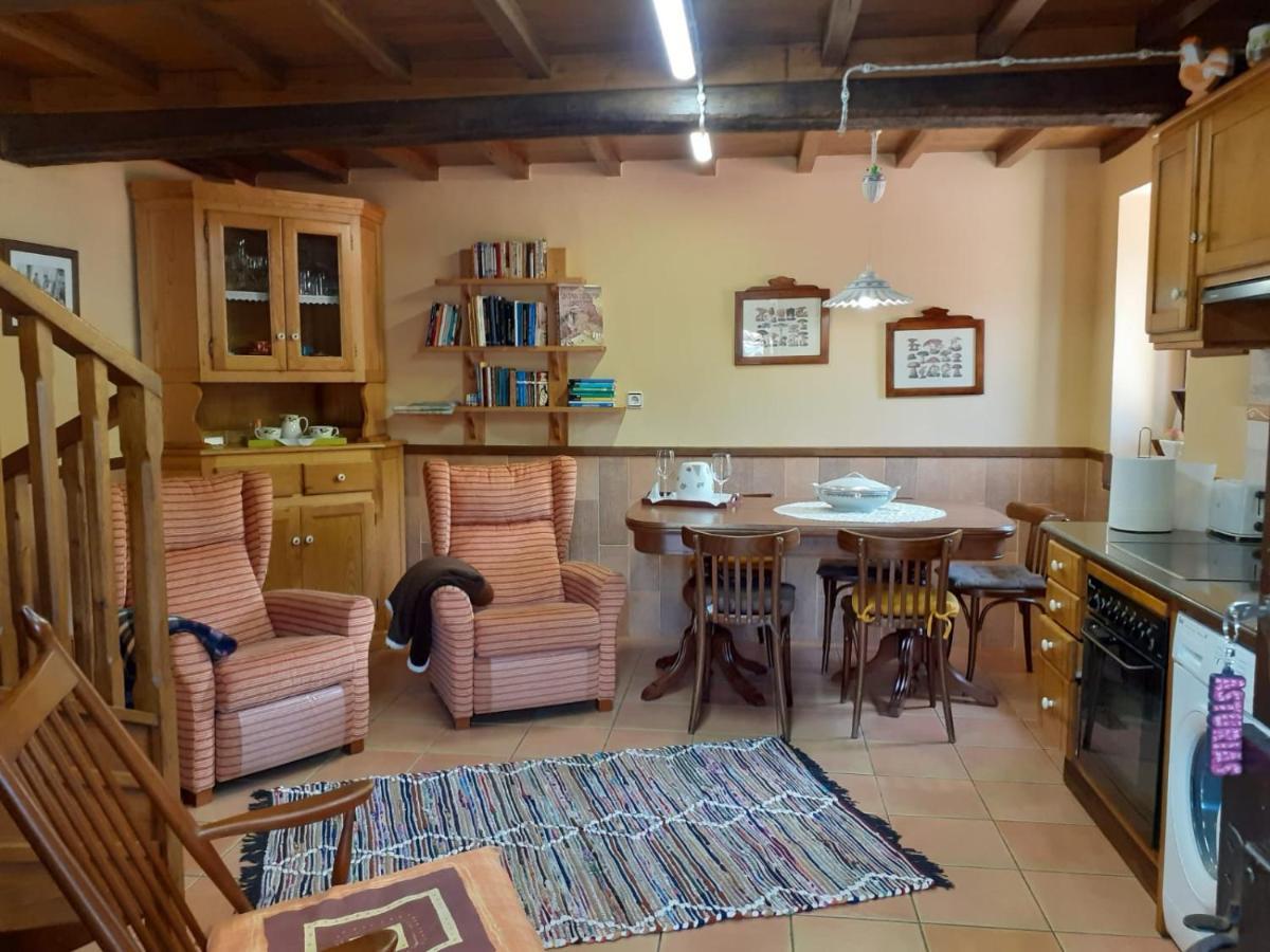 La Casina De Santulaya Villa Cangas De Narcea Eksteriør bilde