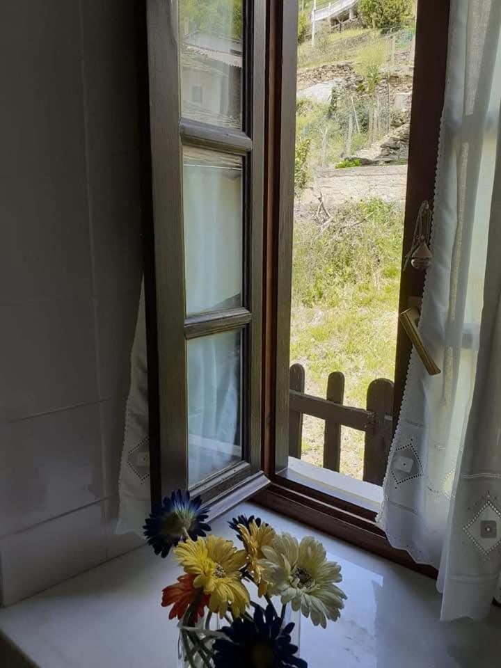 La Casina De Santulaya Villa Cangas De Narcea Eksteriør bilde