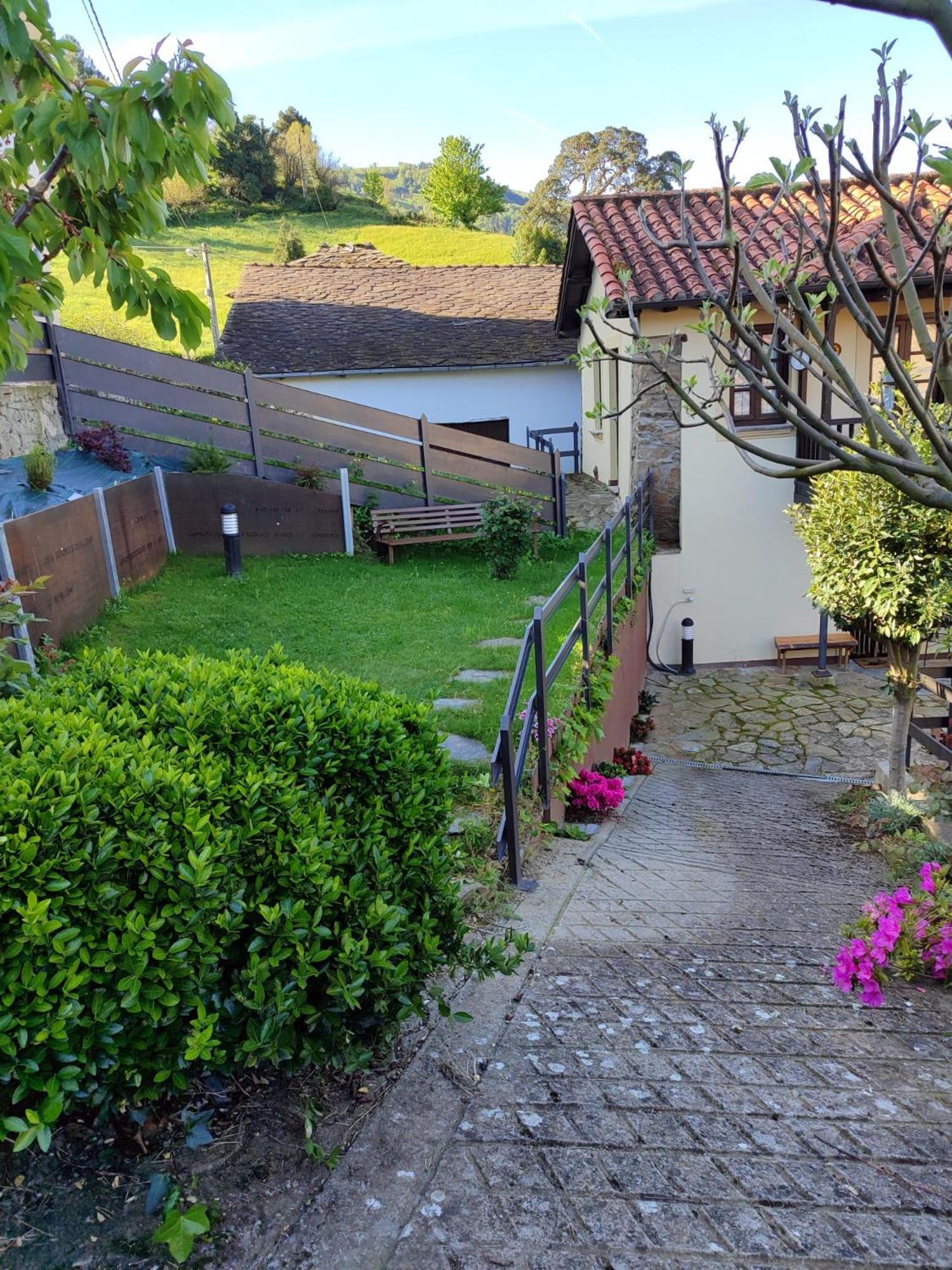 La Casina De Santulaya Villa Cangas De Narcea Eksteriør bilde